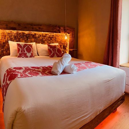 Bed and Breakfast Le Moulin Du Guy, Proche Du Puy Dufou Chanverrie Exteriér fotografie