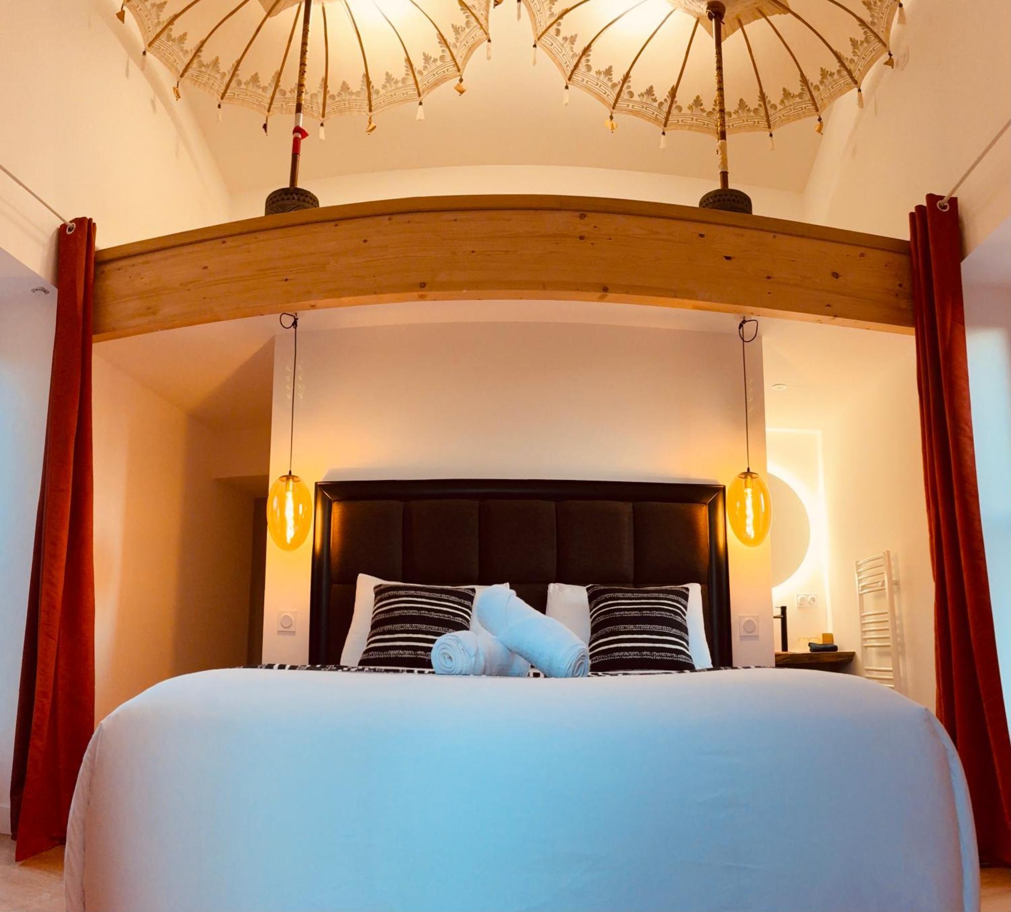 Bed and Breakfast Le Moulin Du Guy, Proche Du Puy Dufou Chanverrie Exteriér fotografie