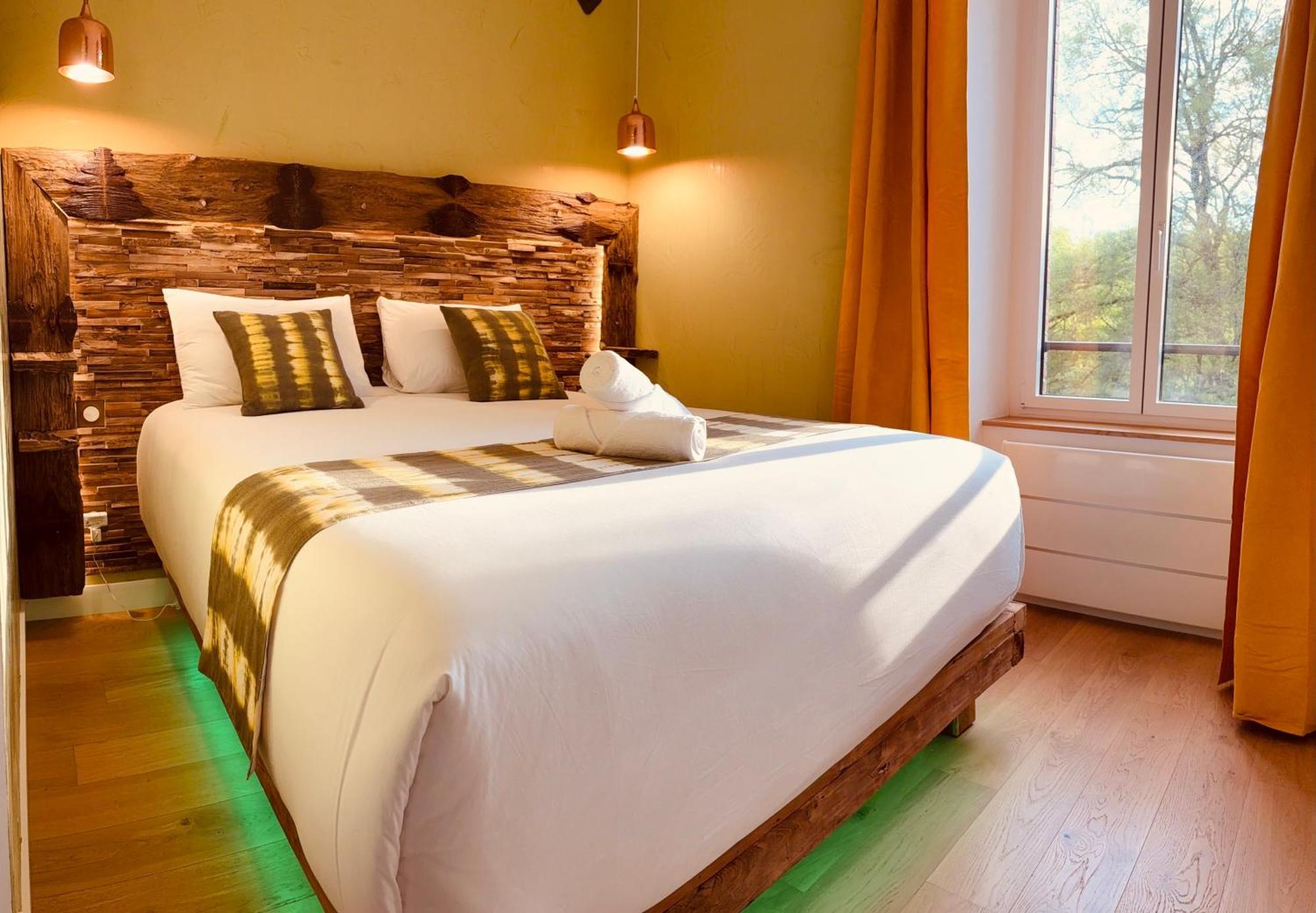 Bed and Breakfast Le Moulin Du Guy, Proche Du Puy Dufou Chanverrie Exteriér fotografie